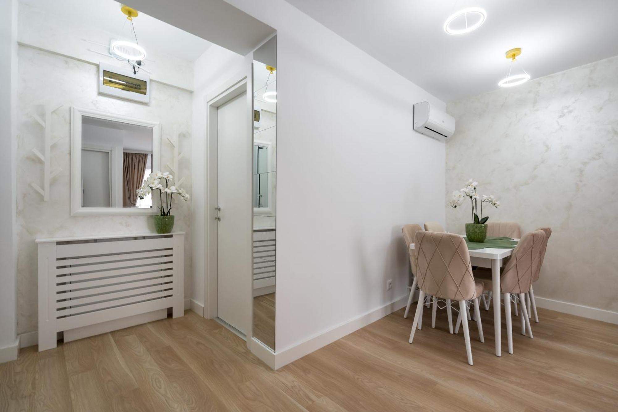 Era Herastrau Boutique Бухарест Экстерьер фото